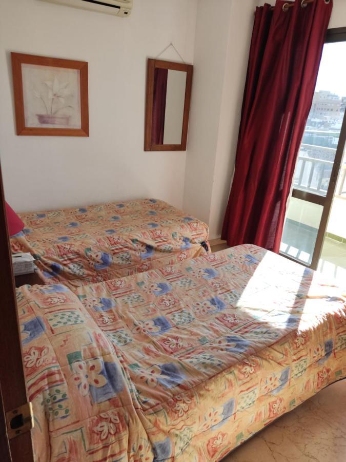 En El Centro Y Al Lado De La Playa Apartamento Fuengirola Exterior foto
